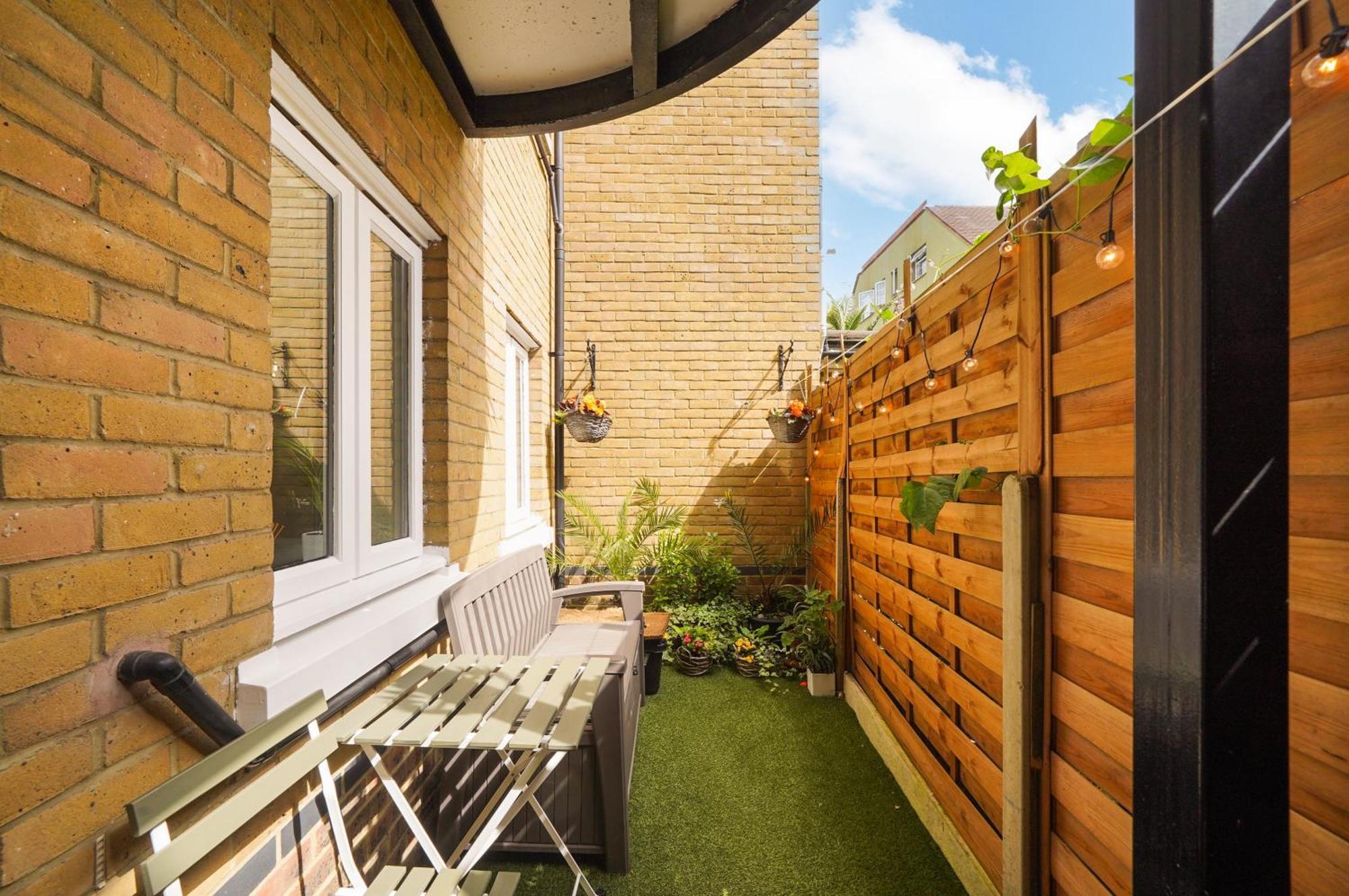 A Beautiful Stylish 2 Bedroom Apartment -City Of London Exteriör bild